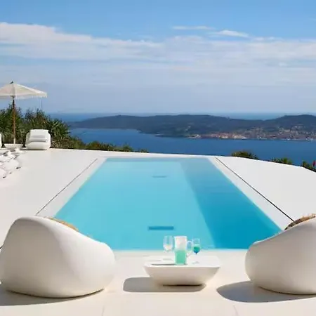 Villa La Mandragore, Grimaud, With Pool *