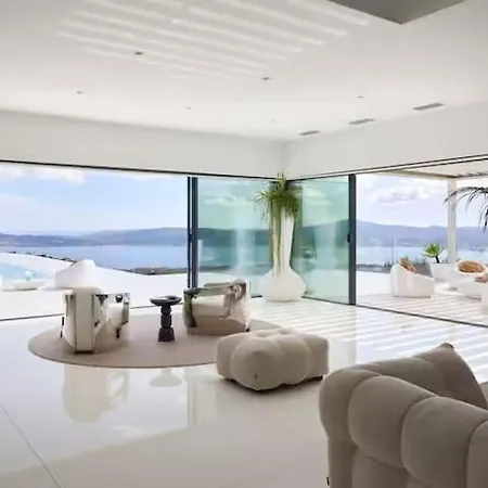 Villa La Mandragore, Grimaud, With Pool